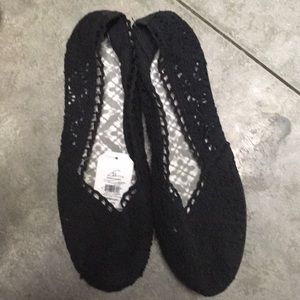 Faded glory black shoes